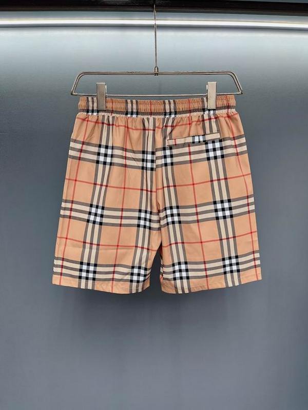 Burberry Men's Shorts 28